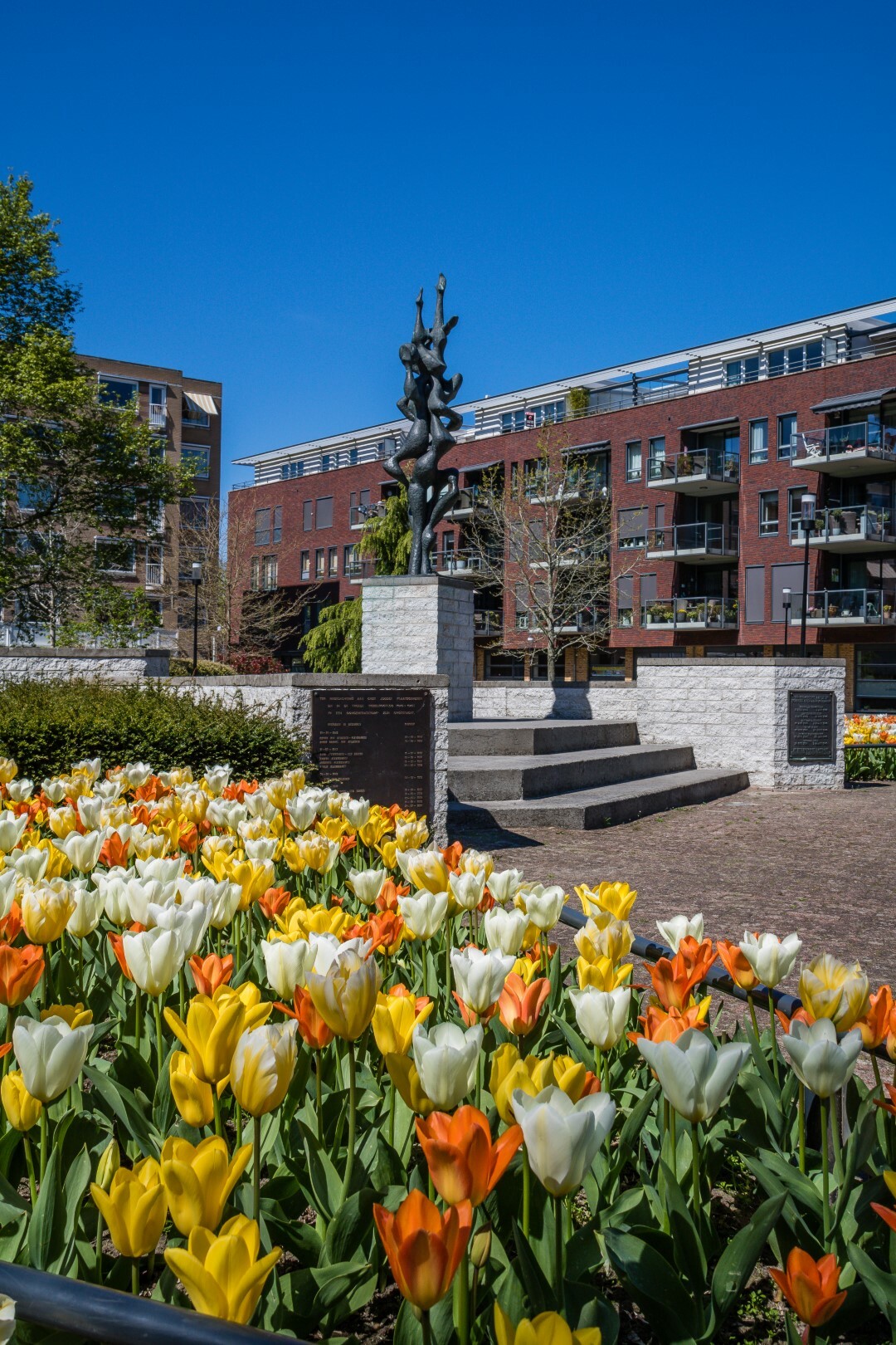 Oorlogsmonument (2)