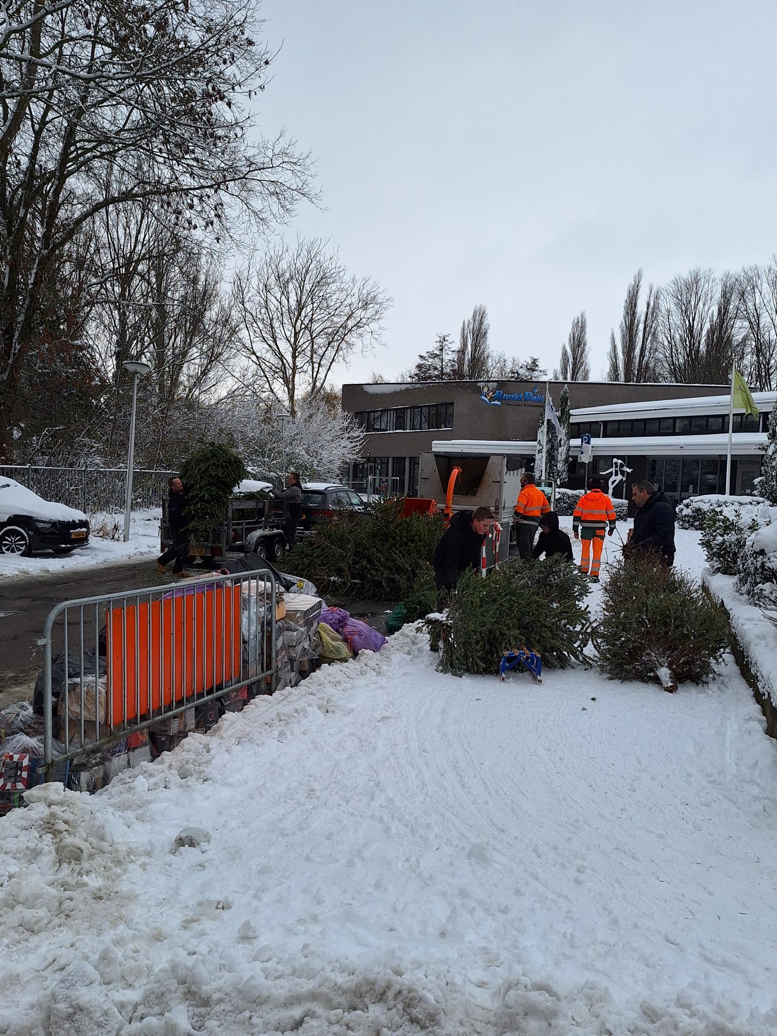 Inlevermoment kerstbomen en vuurwerkafval 2026-5