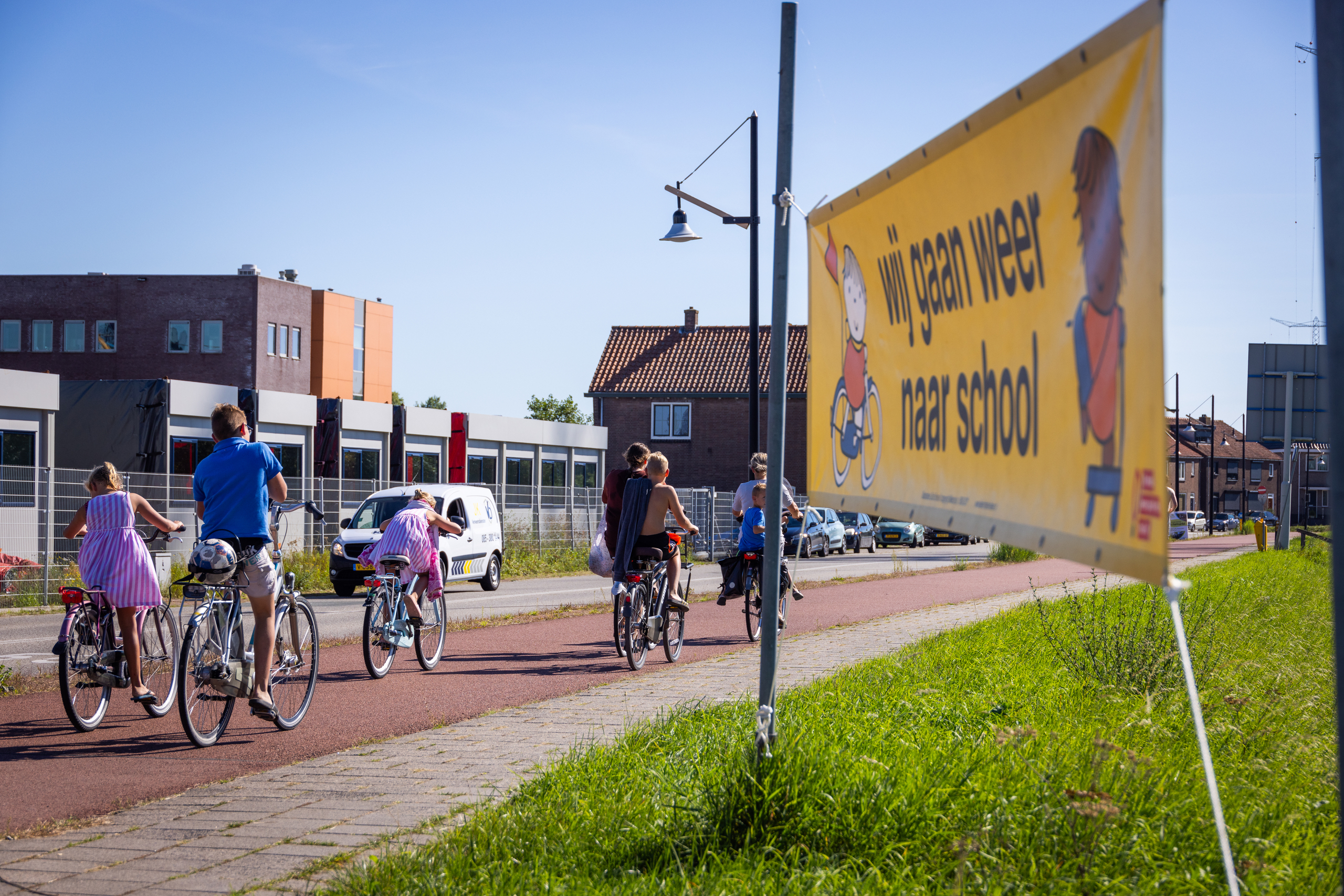 01-Onze scholen zijn weer begonnen