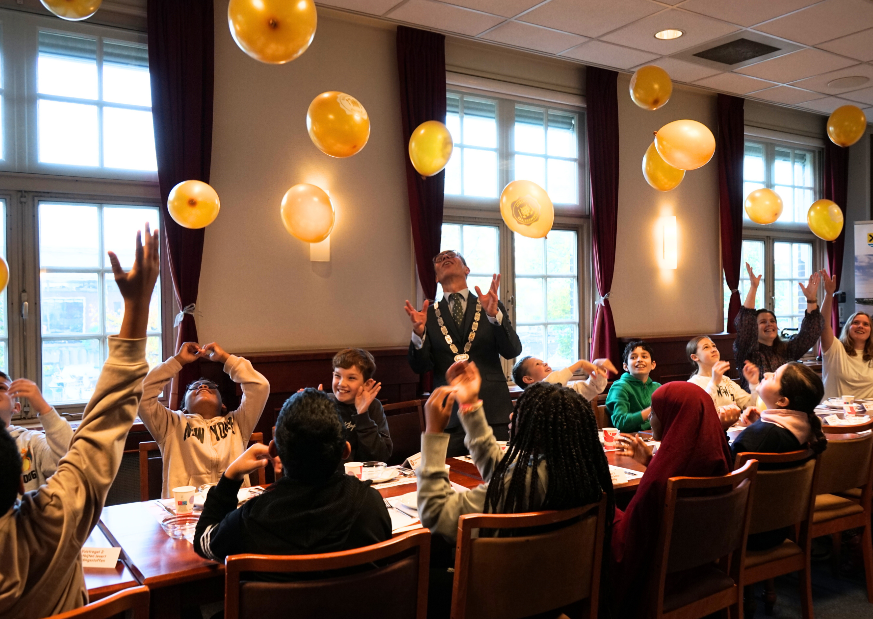 Burgemeestersontbijt met groep 8 van basisschool KC De Wilgen